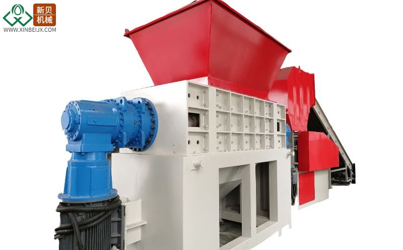 廢舊汽車(chē)破碎機